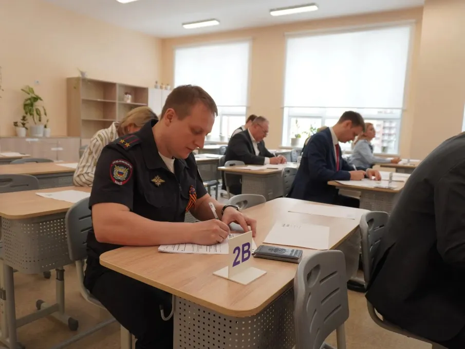 Около тысячи нижегородцев приняли участие в ежегодной Всероссийской акции «Сдаем вместе. День сдачи ЕГЭ родителями»